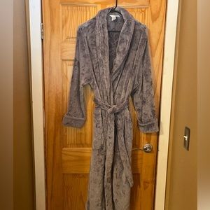 Liz Claiborne Women’s Full Length Robe